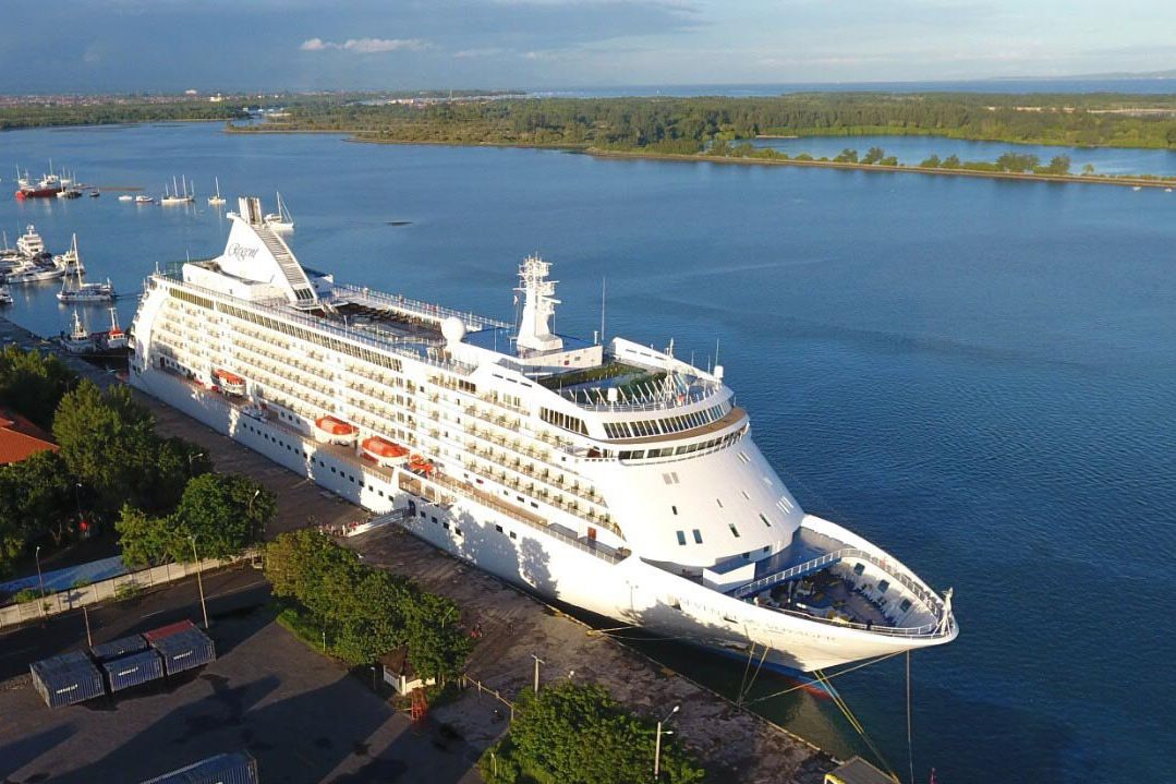 Pelabuhan Benoa Bali Siap untuk Bersandar Kapal Pesiar