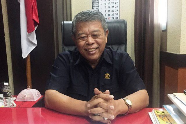 Dilantik Sabtu, Anggota DPRD Jatim Baru Dapat Pin Emas