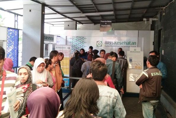 Rencana Tarif Naik, Warga Ramai-ramai Mengurus Penurunan Kelas BPJS Kesehatan