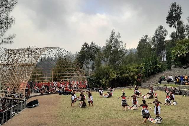 200 Kelompok Seni Jaranan Tampil di Acara Jatilan Lereng Bromo