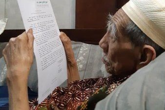 Kabar Duka Meninggalnya Mbah Moen Pimpin Topik Diskusi di Twitter