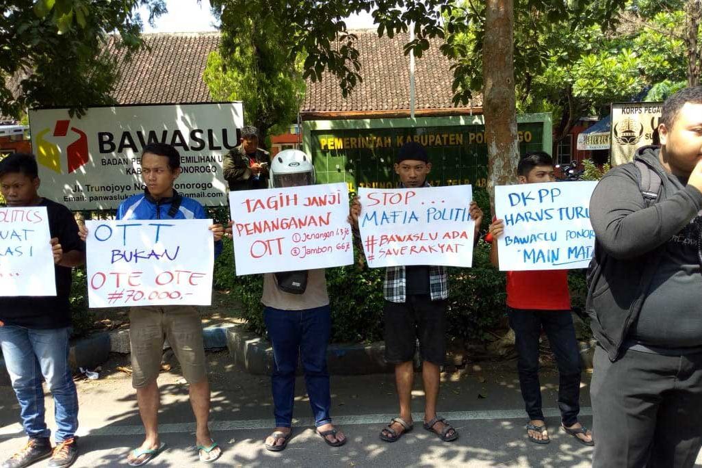 Mahasiswa Tuntut Kasus Politik Uang di Ponorogo Diusut Tuntas