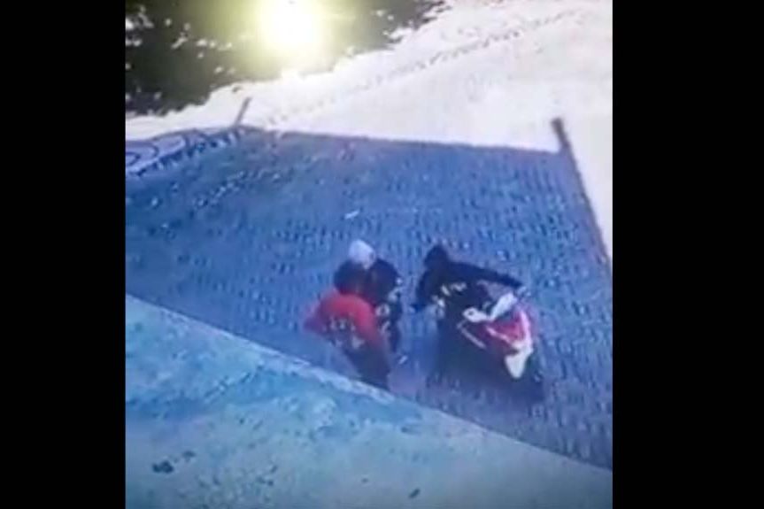Dua Preman Gasak Uang dan HP Pengunjung GOR Mastrip Probolinggo
