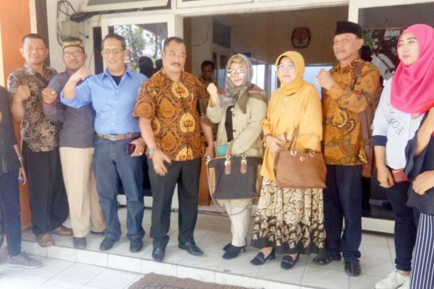 Cawabup Gresik Jalur Independen Klaim Kantongi Dukungan 200 Ribu KTP