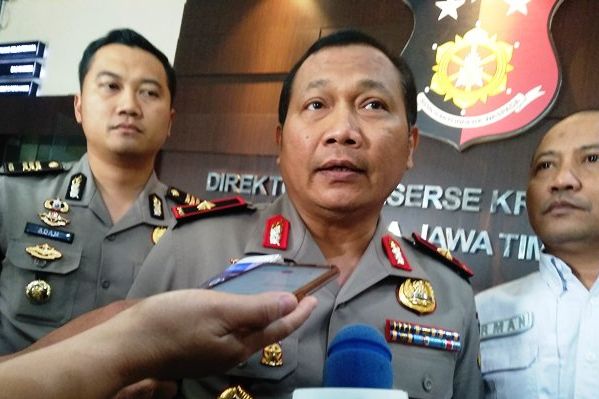 Polda Jatim Tahan Dua Tersangka Ujaran Kebencian terhadap Mahasiswa Papua