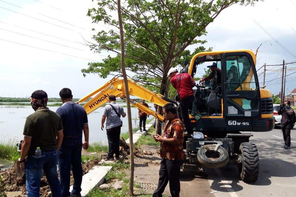 Pemkot Surabaya Mulai Perlebar Jalan Menuju Stadion GBT