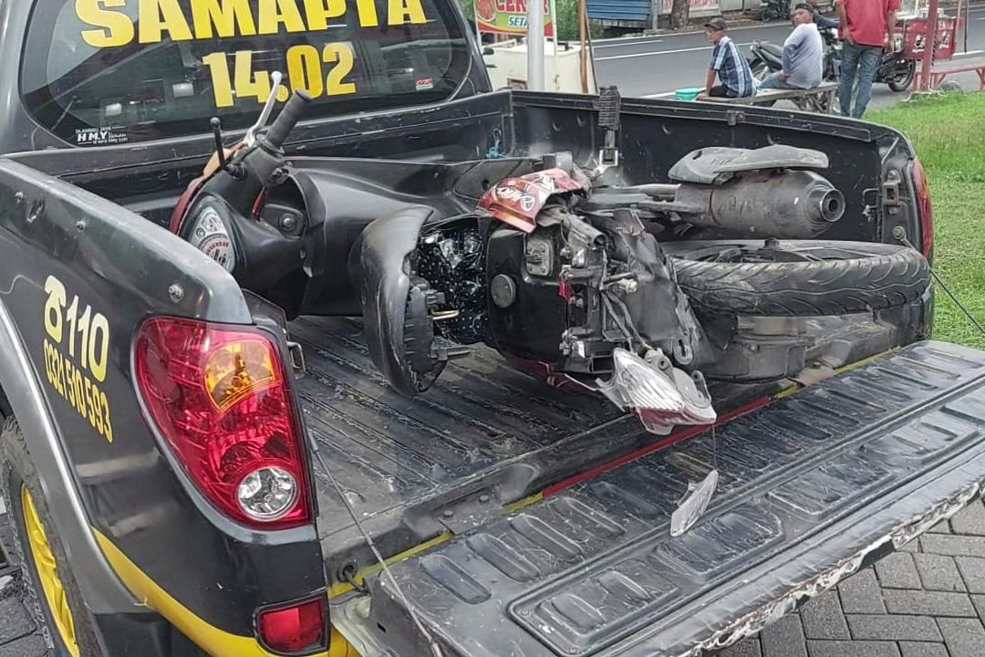 Belok Mendadak, Remaja 14 Tahun Ditabrak Truk dari Belakang