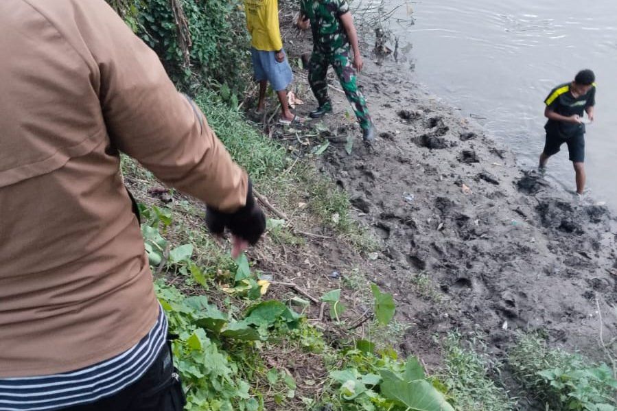 Warga Temukan Potongan Kepala di Sungai Konto Jombang