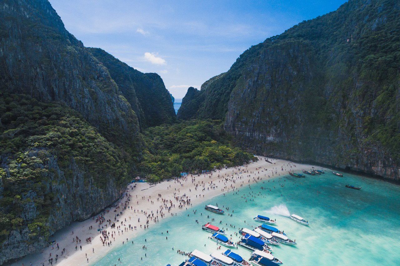 Thailand Tutup Pantai Teluk Maya "The Beach" Hingga 2021