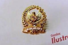 DPRD Ponorogo Pertimbangkan Larangan Pakai Pin Emas dari BPK