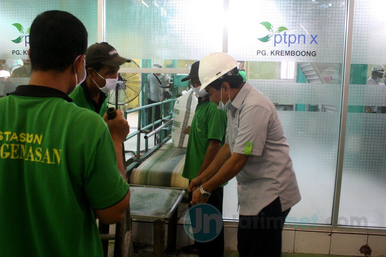Pemprov Jatim Minta Satgas Pangan dan KPPU Awasi Harga Gula