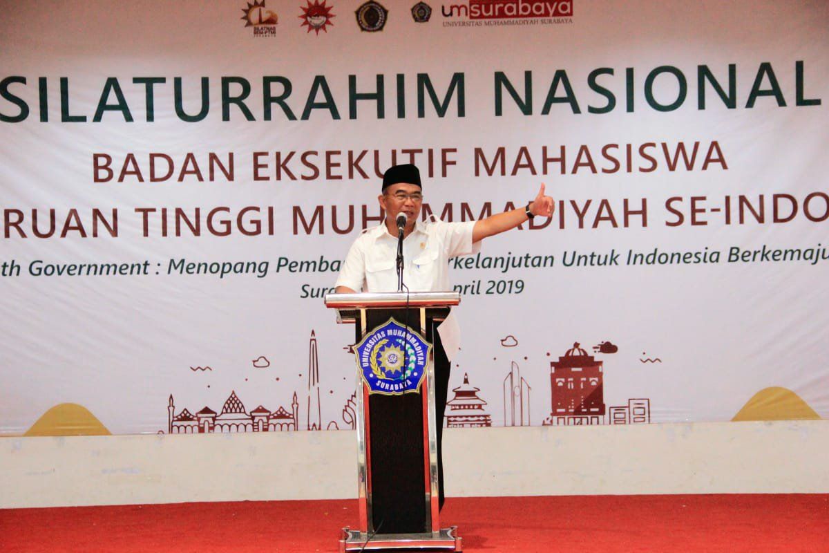 Mendikbud Minta Mahasiswa Aktif Berkegiatan di Kampus