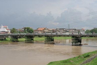 Jembatan Lama Kediri Ditetapkan Menjadi Bangunan Cagar Budaya