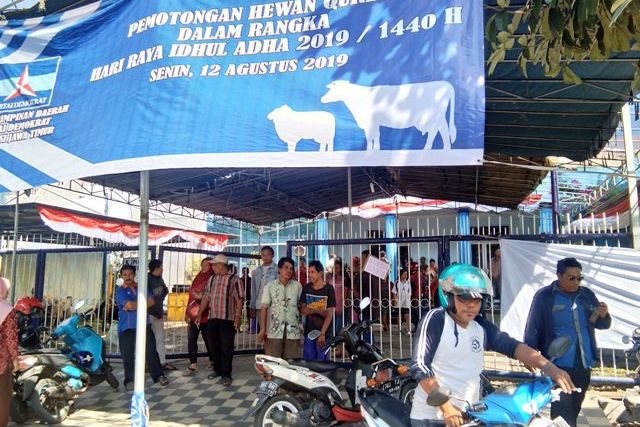 Aneka Cerita Para “Pemburu” Daging Kurban