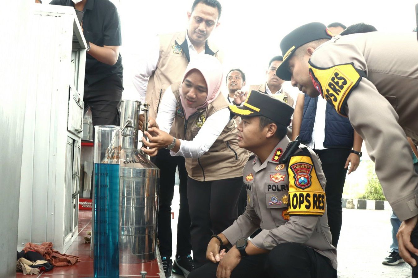 Polres Gresik dan UPT Metrologi Sidak Kualitas BBM Pertamina, Ini Hasilnya