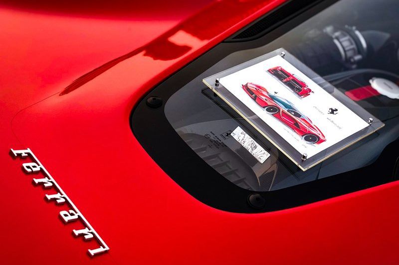 Duterte Hancurkan Ferrari Selundupan 