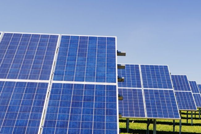 Tahun Ini, ESDM Jatim Targetkan Pasang Seribuan Lampu Tenaga Surya