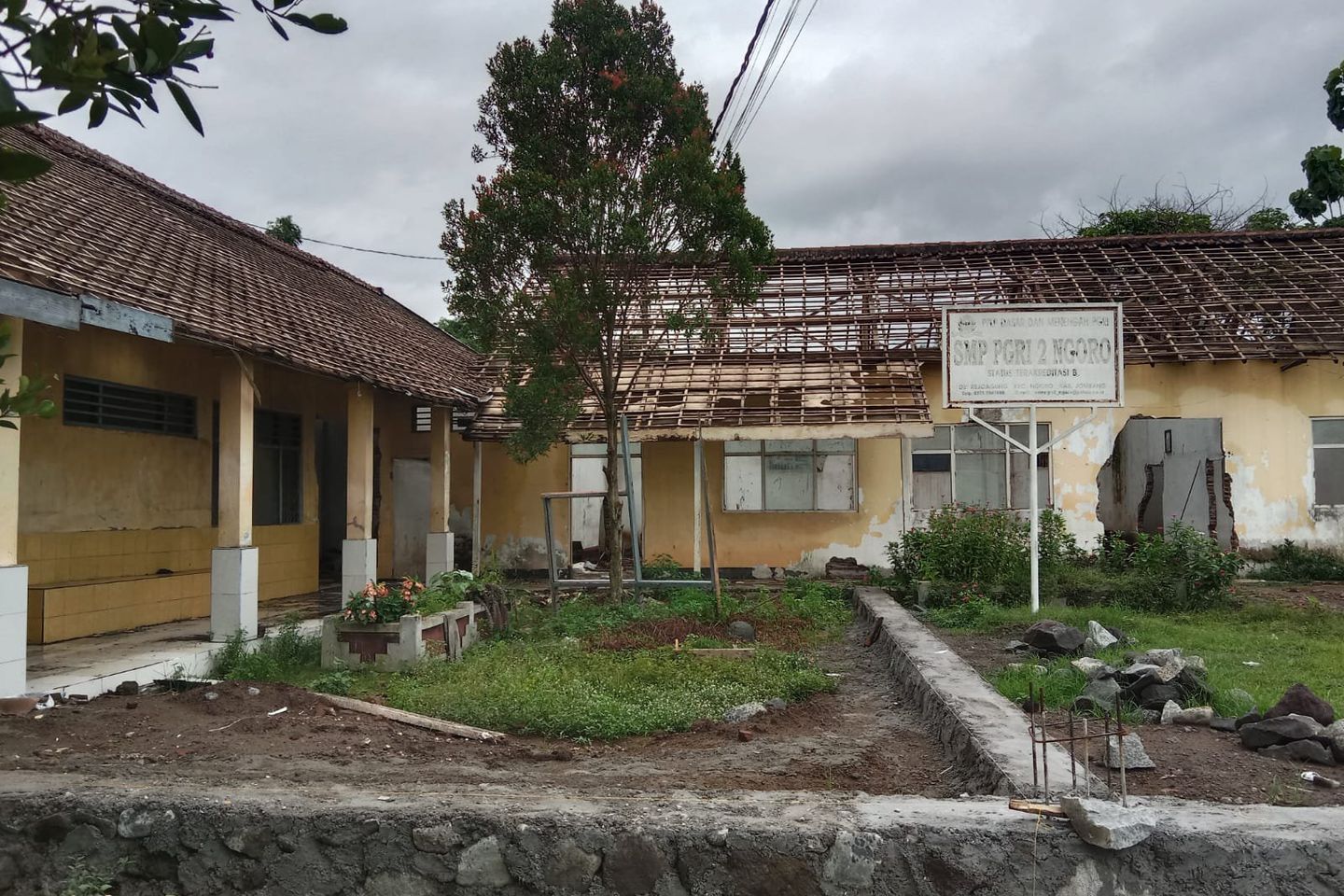 Terancam Digusur, Tanah dan Bangunan SMP PGRI 2 Ngoro Jombang Diminta Pemdes untuk Gedung Serbaguna