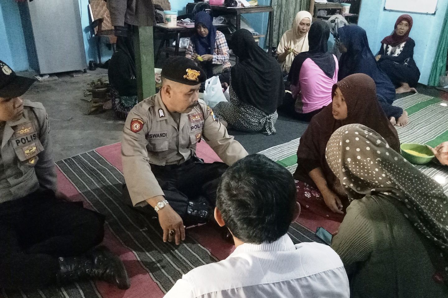 Puluhan Warga Blitar Diduga Keracunan Rawon, Satu Korban Meninggal