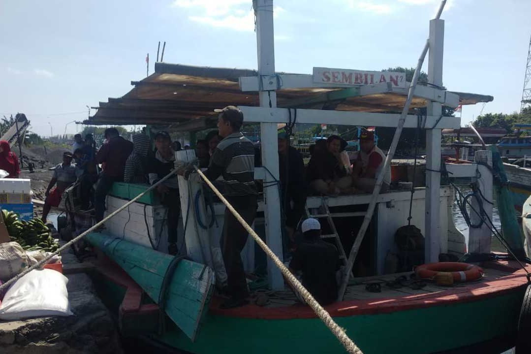 Gelombang Tinggi, Keberangkatan Kapal di Pelabuhan Probolinggo Sempat Tertunda