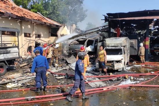 Gudang Amunisi Mako Brimob Semarang Meledak, Satu Anggota Terluka