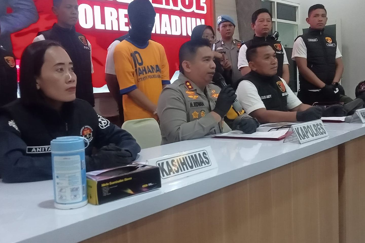 Polres Madiun Amankan Sepasang Kekasih Pembuang Bayi