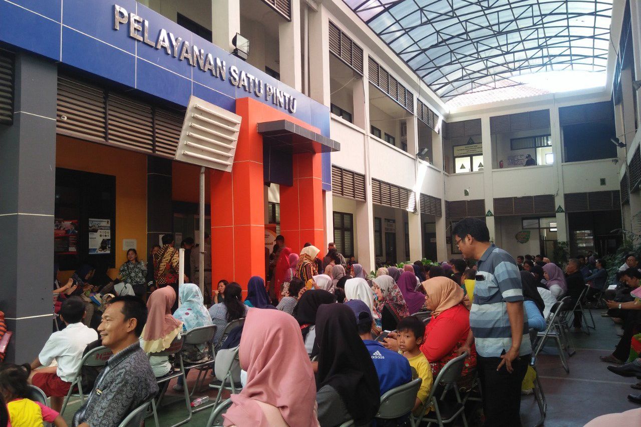 Server PPDB Bermasalah, Dispendik Surabaya <em>Digeruduk</em> Wali Murid