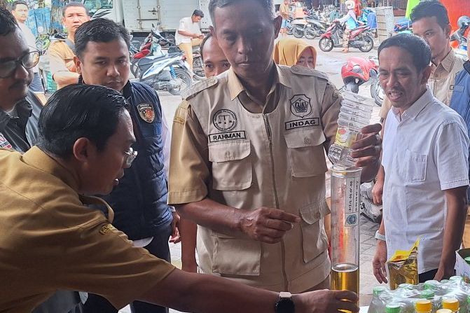 Volume Minyakita Tak Sesuai Takaran, Disperindag Lamongan Telusuri Produsen Nakal