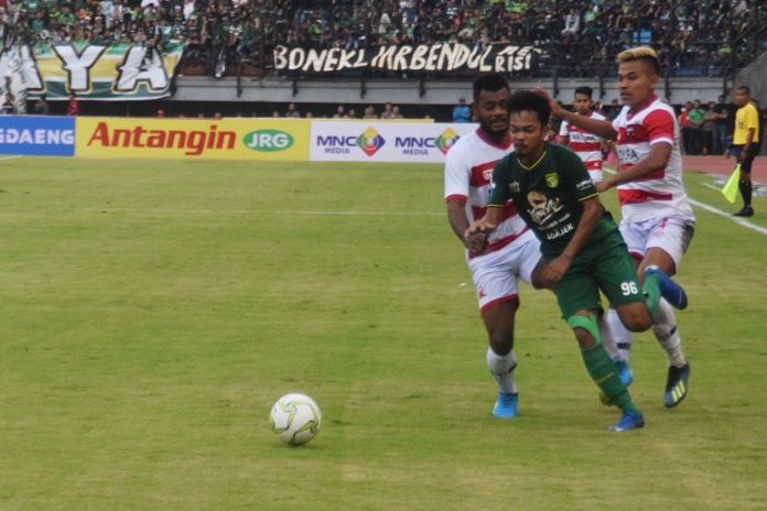 Tiga Pemain Persebaya Cedera Jelang Derby Suramadu 