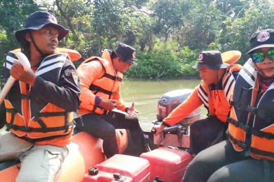 Seorang Pelajar SMK Tenggelam di Sungai Kali Mas Gresik