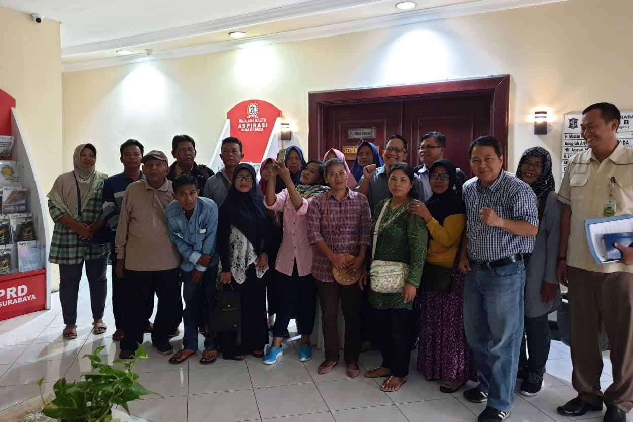 Setelah Dilarang, 16 PKL Kembali Diizinkan Berjualan di KBS 