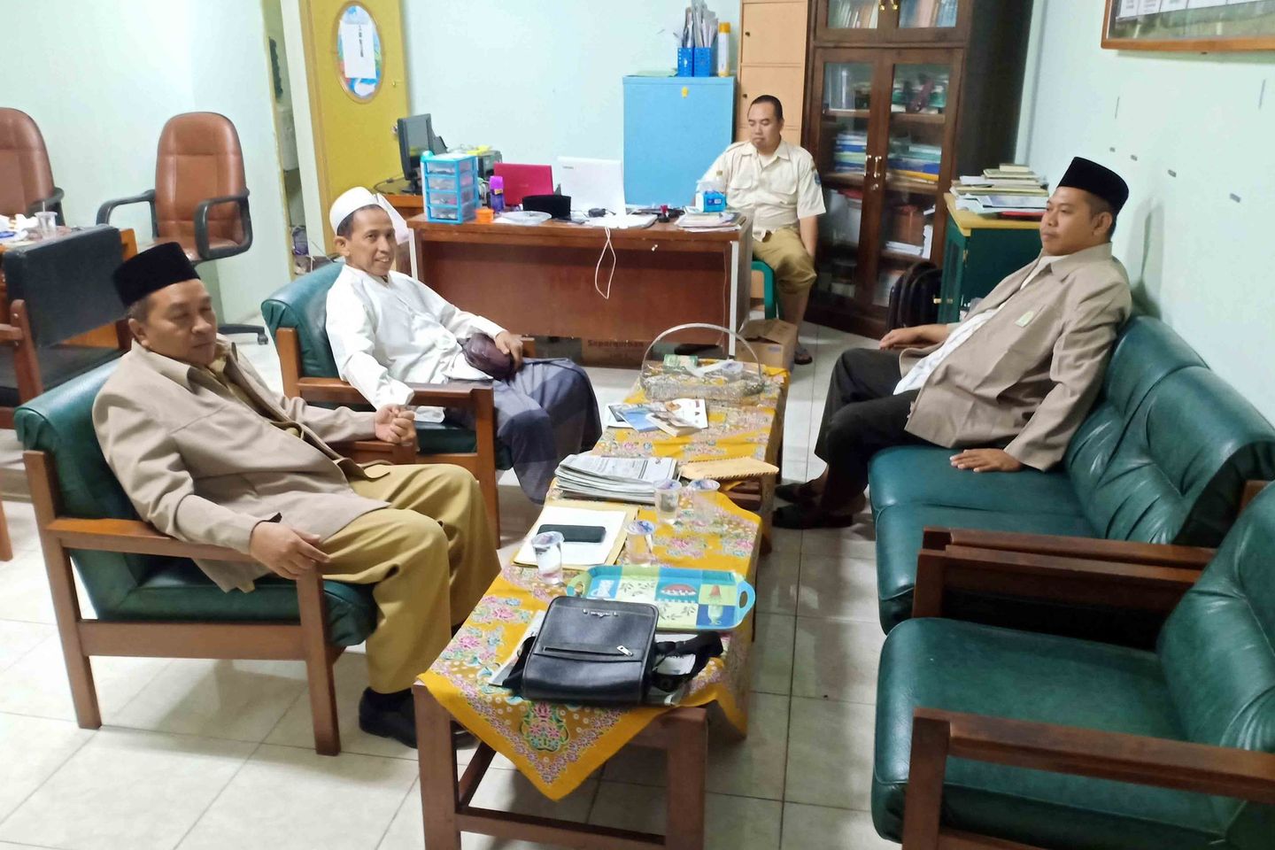 MUI Sebut Postingan Kontroversi Ponco Suro di Facebook Menyimpang