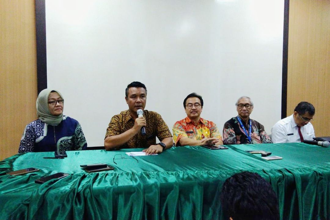 Masih di ICU, Risma Bisa Berkomunikasi dengan Keluarga