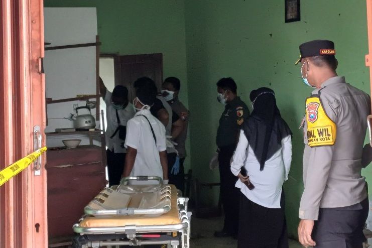 Satu Bulan Tutup, Warga Lamongan Temukan Mayat di Dalam Warung Kopi