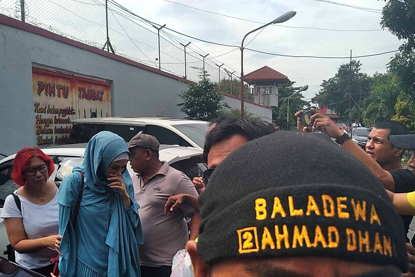 Mulan Jameela Jenguk Dhani Selama Tiga Jam
