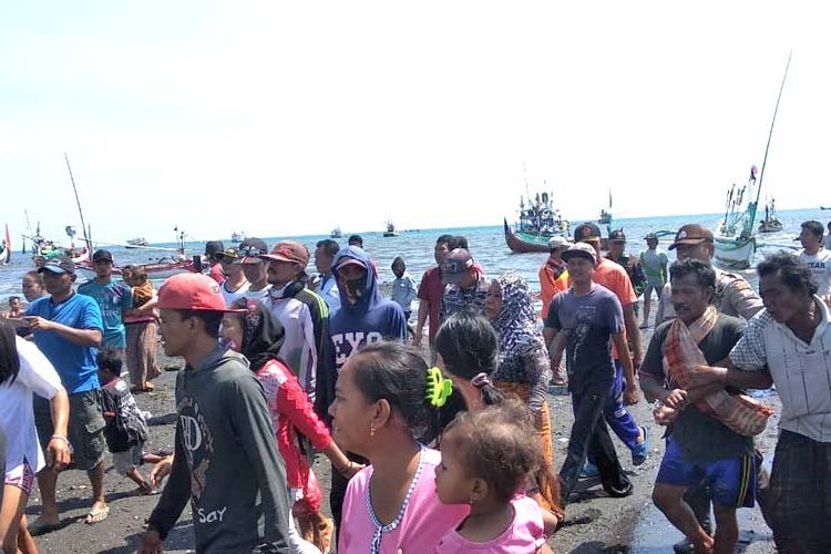 Menarik Jaring Ikan, Nelayan Situbondo Tenggelam di Dasar Laut