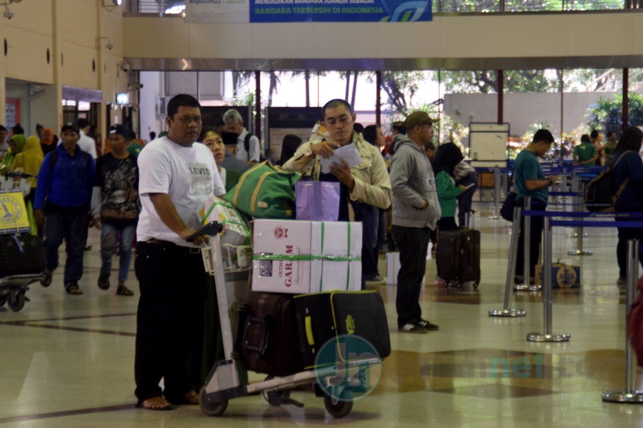 Penumpang Domestik Bandara Juanda Turun Selama Libur Nataru