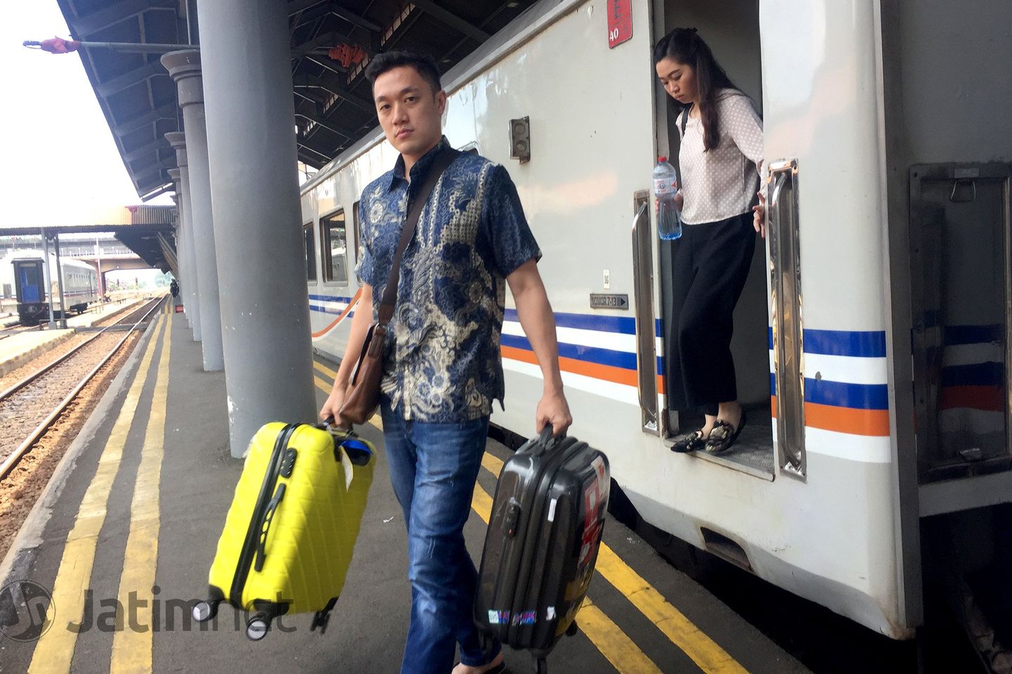 KAI Daop 7 Siapkan Tiga KA Tambahan Lebaran