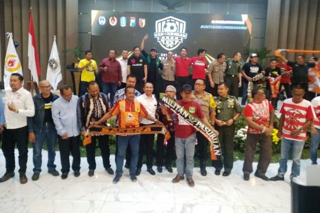 Polda Jatim Kumpulkan Ratusan Perwakilan Suporter Sepak Bola
