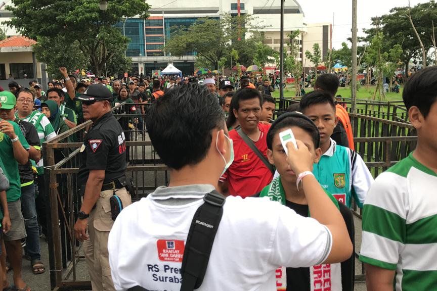 Persebaya Takluk dari Persipura di Kandang