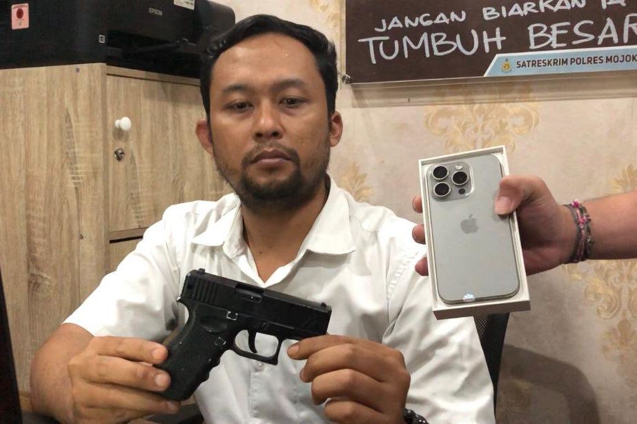 Gagal Merampas iPhone 15 Pro dengan Senjata Api Mainan, Ini Motif Pelaku