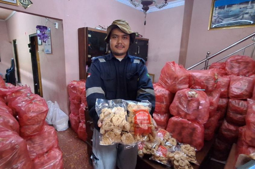 Dari Usaha Rumahan, Rengginang Tiga Generasi Asal Mojokerto Tembus Pasar Asia