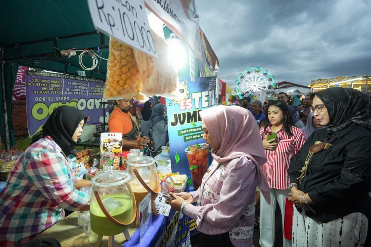 Pasar Takjil Ketidur Kembali Digelar, Ning Ita: Penggerak Ekonomi di Bidang Kuliner