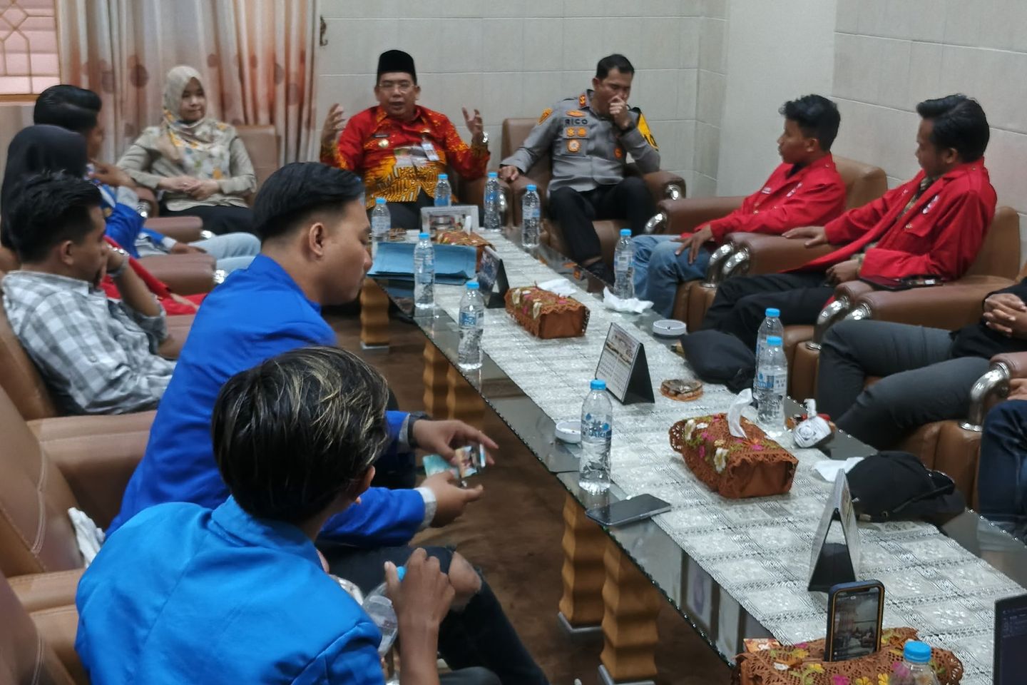 Mahasiswa Probolinggo Tuntut Kapolri Dicopot hingga Kritik Alih Fungsi Gedung Kesenian