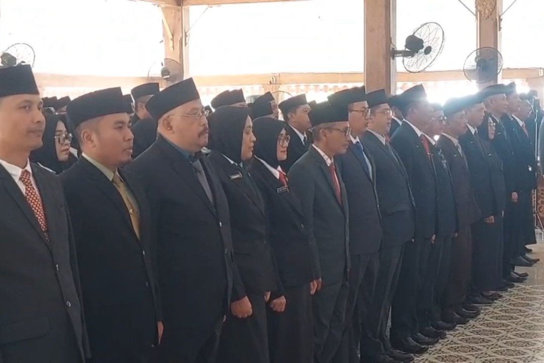 130 Pejabat Eselon III dan IV Pemkab Probolinggo Digeser, Eselon II Menyusul