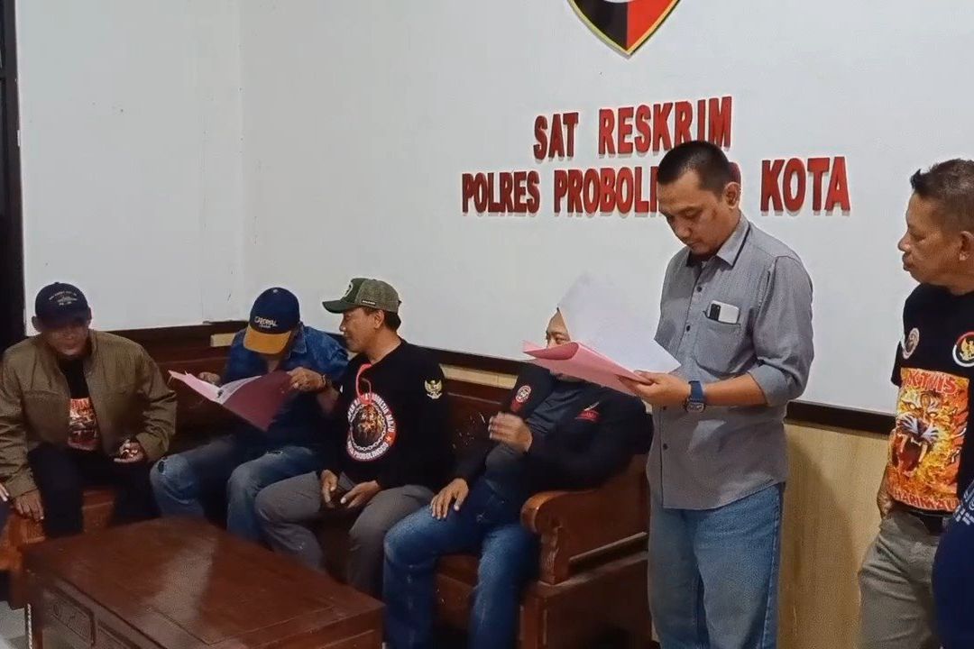 Terjual Murah, Penebangan Ratusan Pohon Revitalisasi Alun-Alun Kota Probolinggo Dilaporkan ke Polisi
