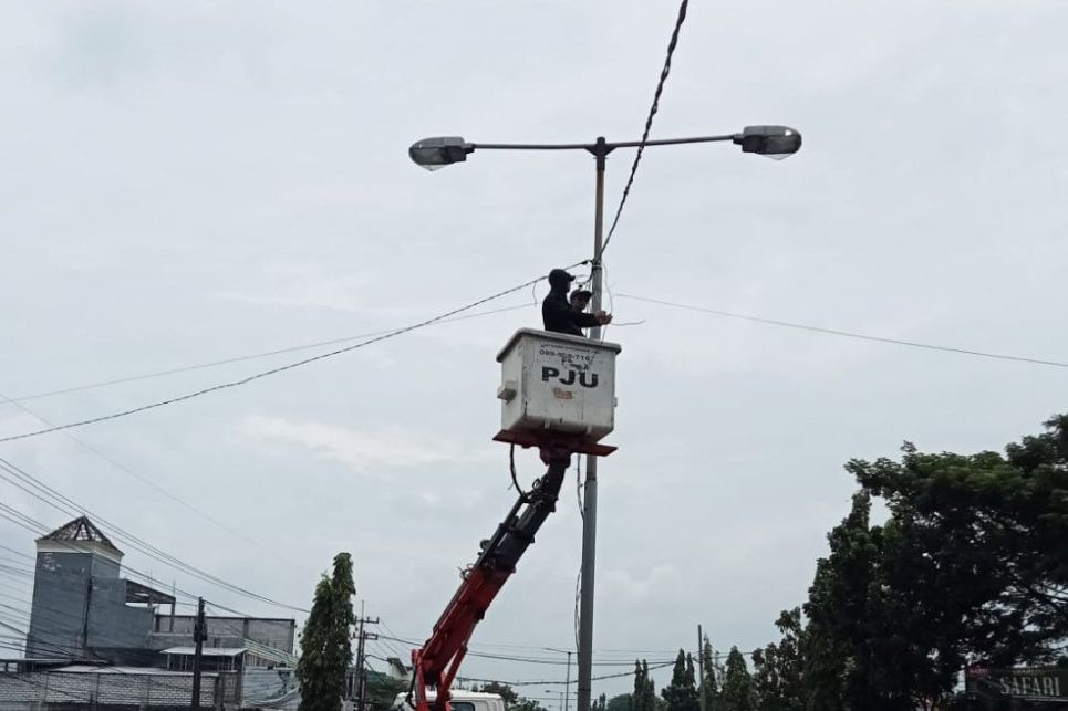 Menjelang Arus Mudik Lebaran, Dishub Lamongan Intensif Pantau PJU