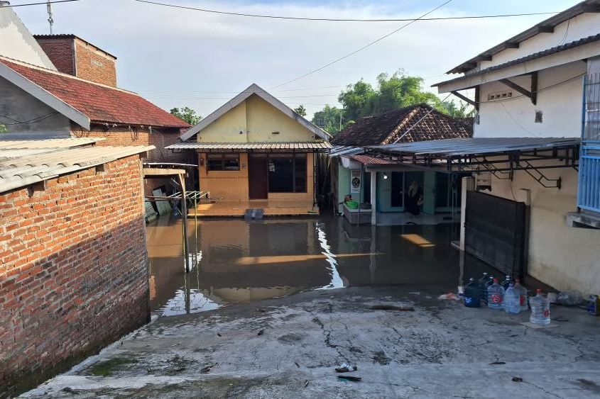 Lebaran Dikepung Banjir, 536 Rumah di Mojokerto Terdampak