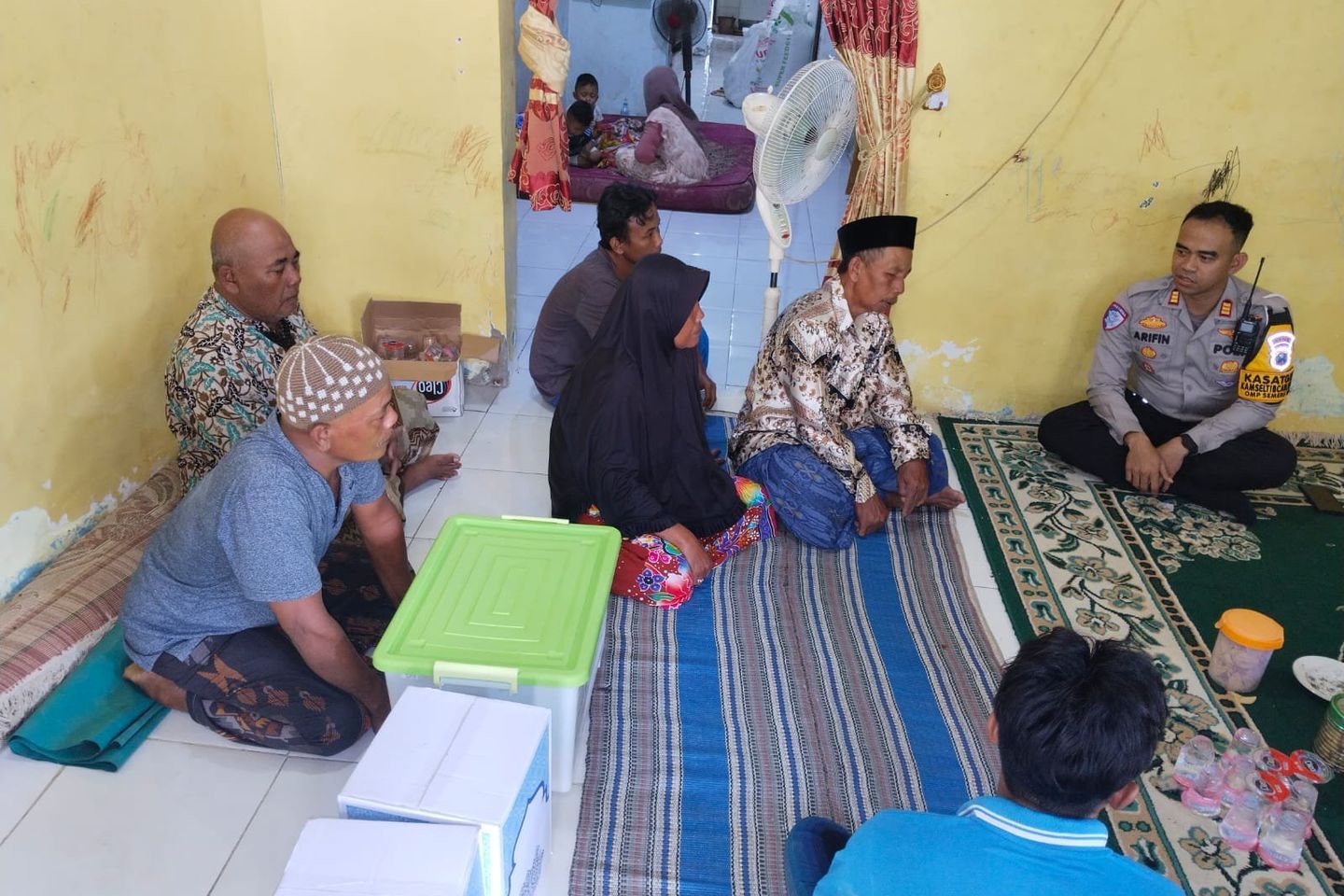 Jasa Raharja dan Polres Lamongan Beri Santunan Korban Kecelakaan KA Harina dan Motor