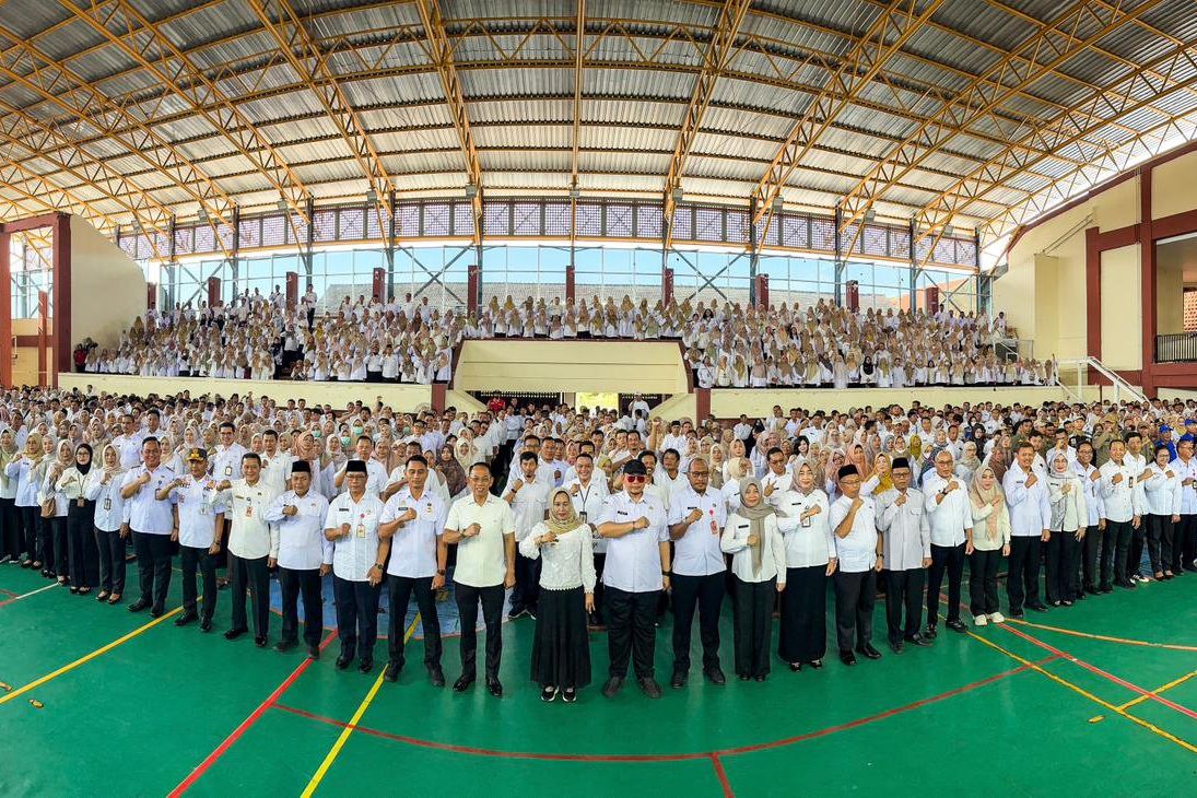 Apel Perdana Usai Idulfitri, Ning Ita Ajak ASN Memperbarui Semangat Pengabdian